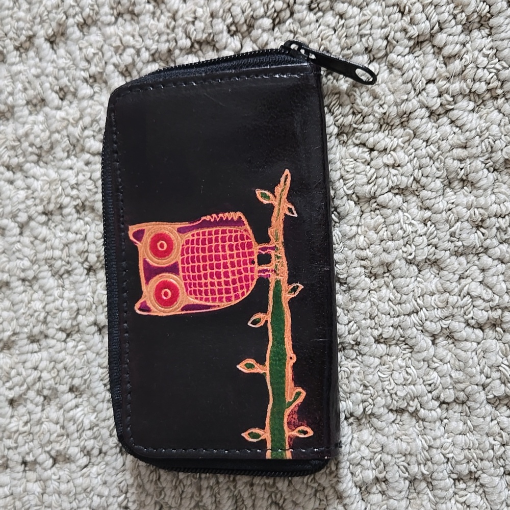 Small Leather Owl Zipper Wallet